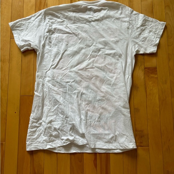 Ecko Unlimited Vintage White and Red Graphic Tee - Picture 3 of 3